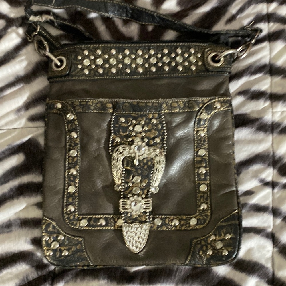Crossbody purse